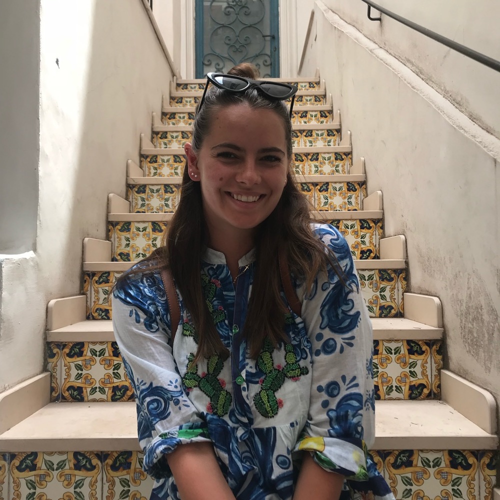 Meet your Posher, Liz